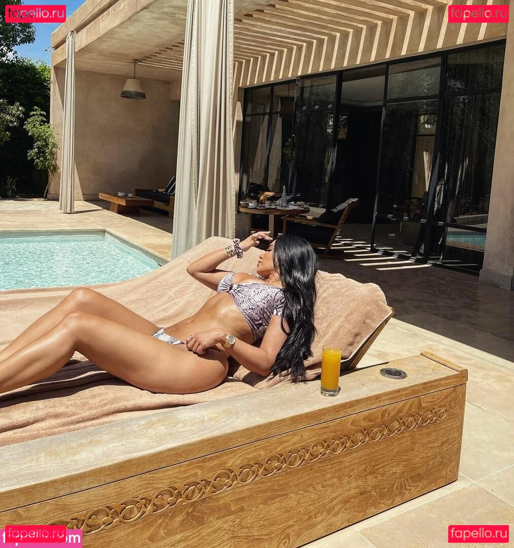 Milla Jasmine Onlyfans Photo Gallery 