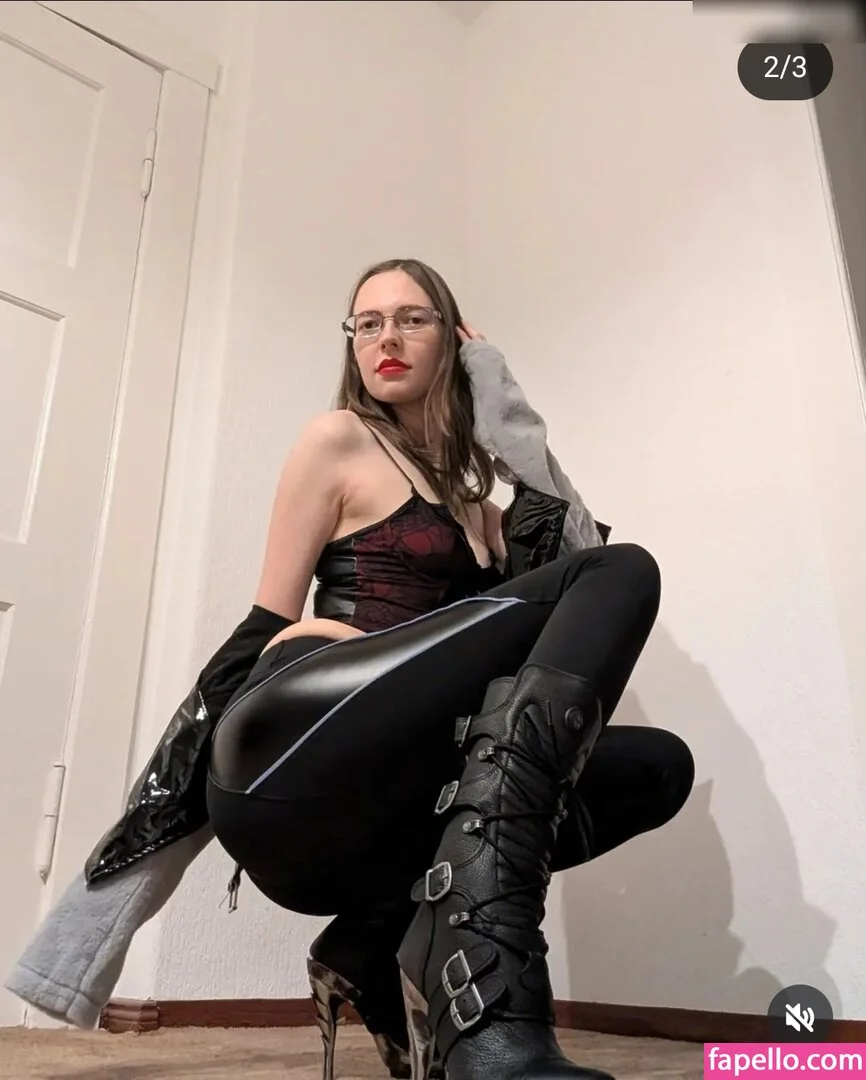 mrs-crazy Onlyfans Photo Gallery 