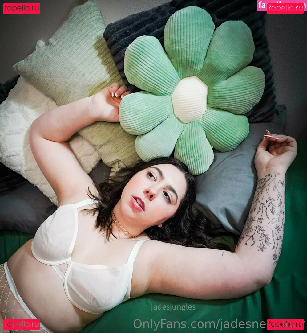 jadesnextdoor Onlyfans Photo Gallery 