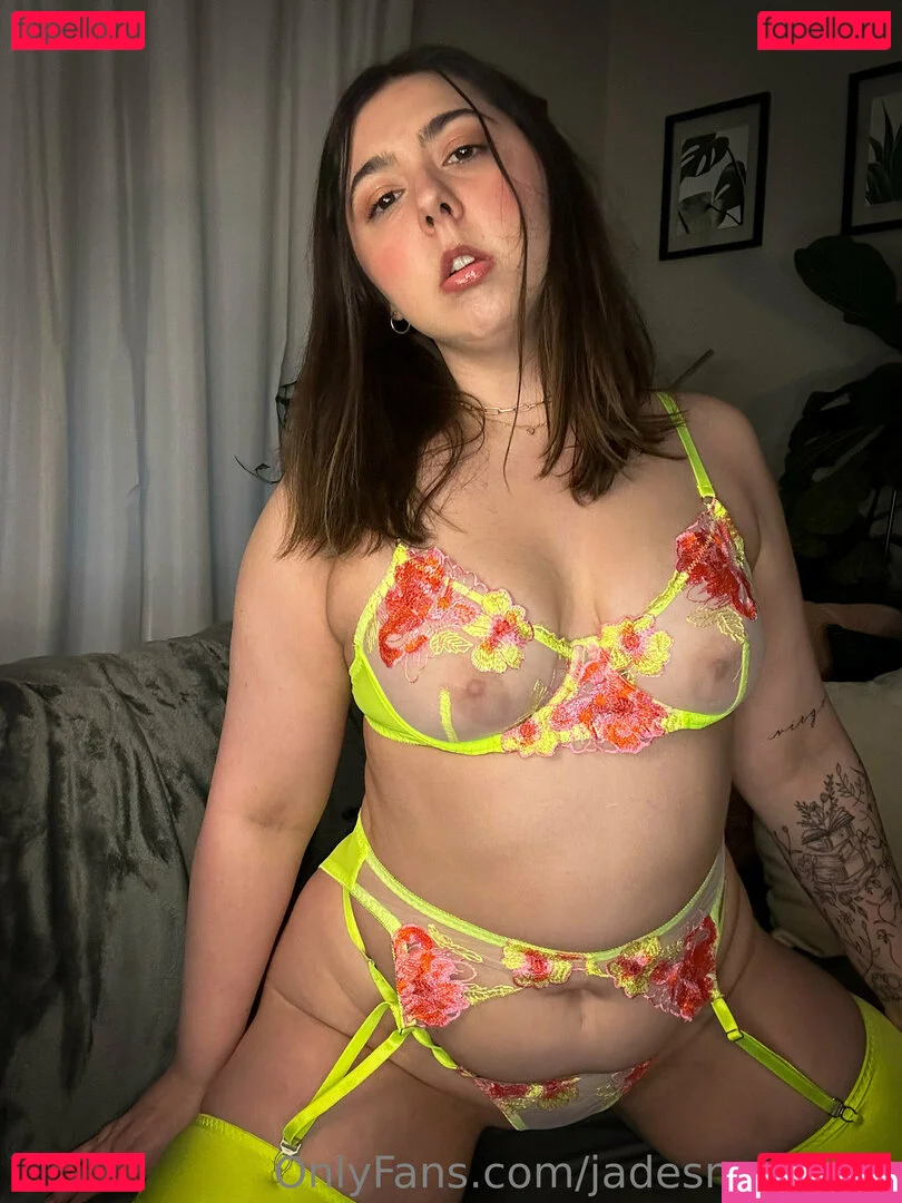 jadesnextdoor Onlyfans Photo Gallery 