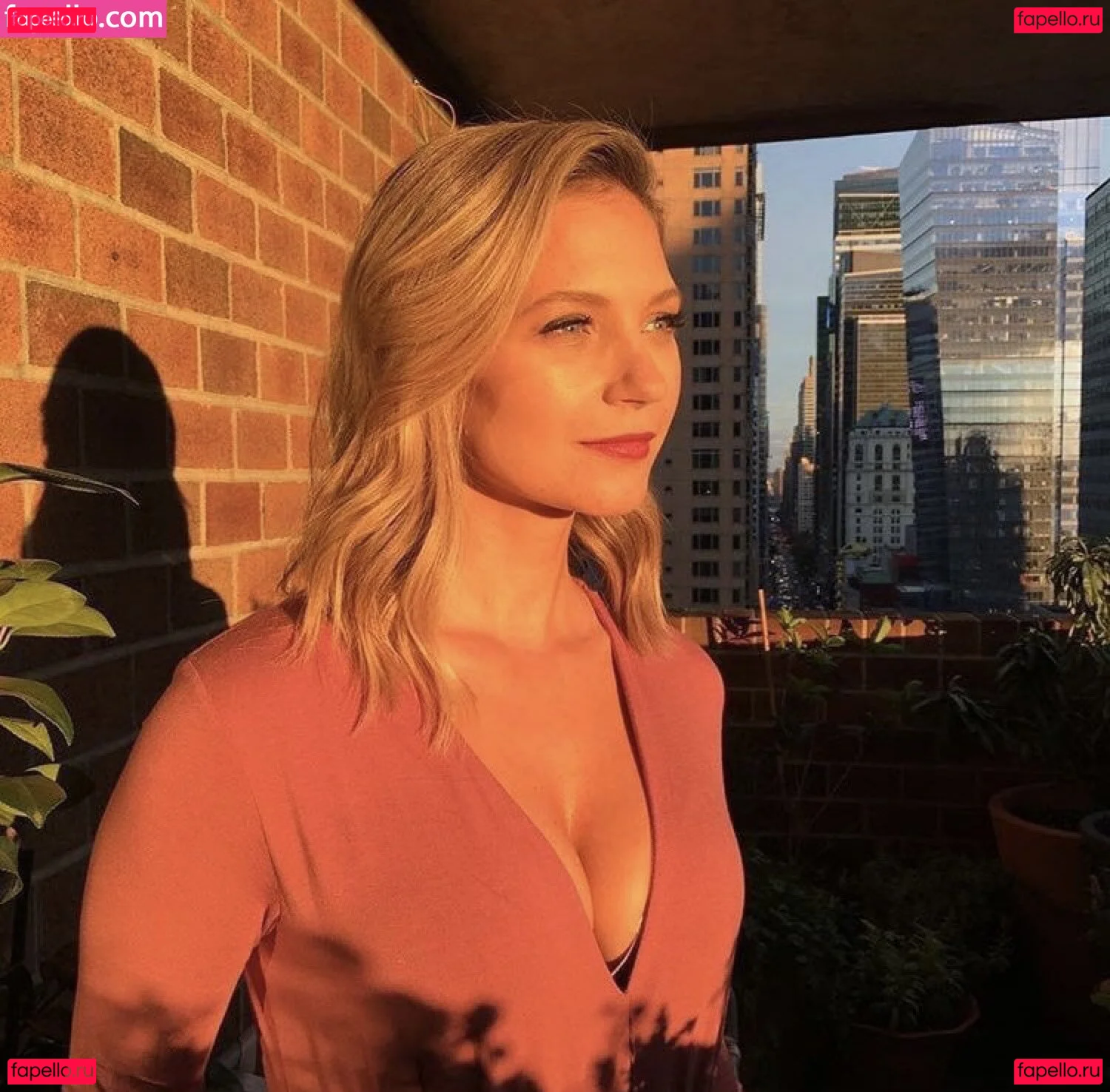 Vanessa Ray Onlyfans Photo Gallery 