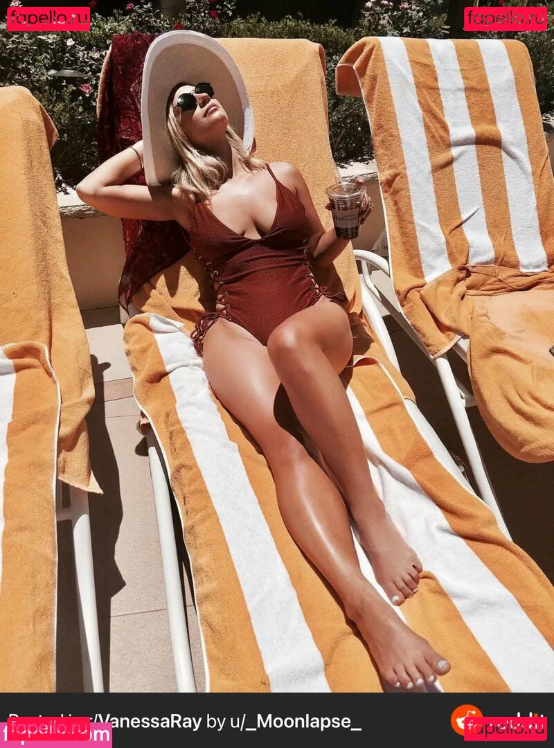 Vanessa Ray Onlyfans Photo Gallery 
