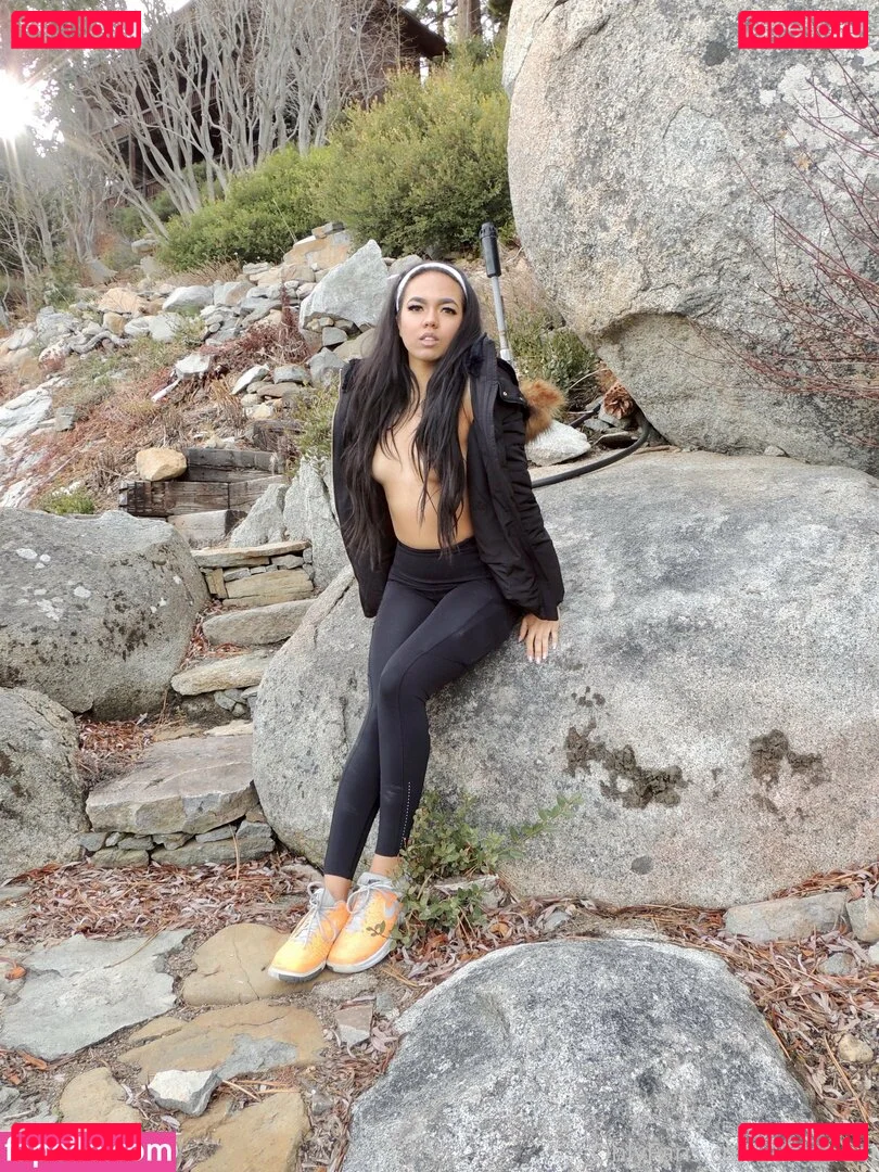 Khlokitty Onlyfans Photo Gallery 