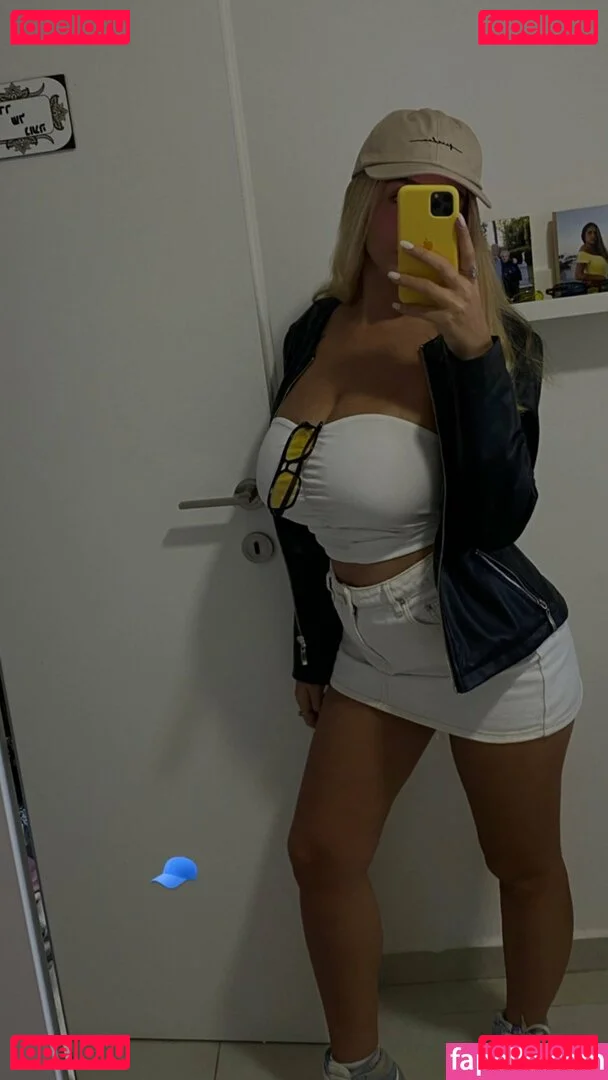 Noa Perets Onlyfans Photo Gallery 