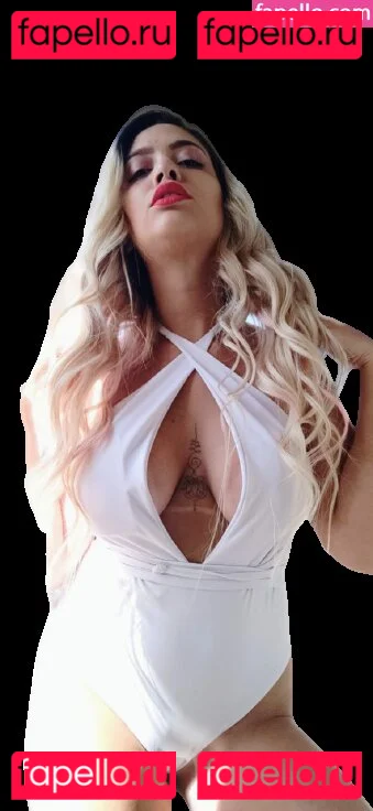 NathFox Onlyfans Photo Gallery 