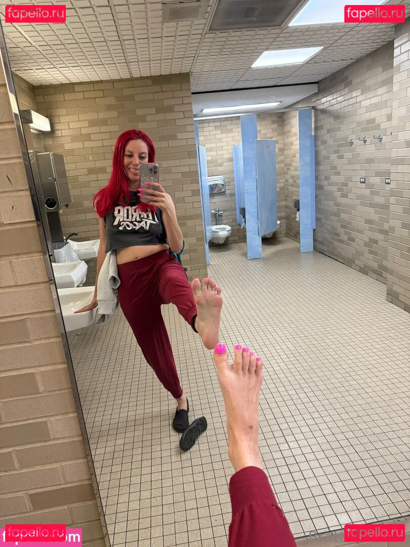 goddess_tickle Onlyfans Photo Gallery 