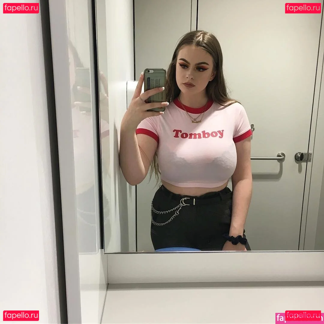 Bex McFadden Onlyfans Photo Gallery 