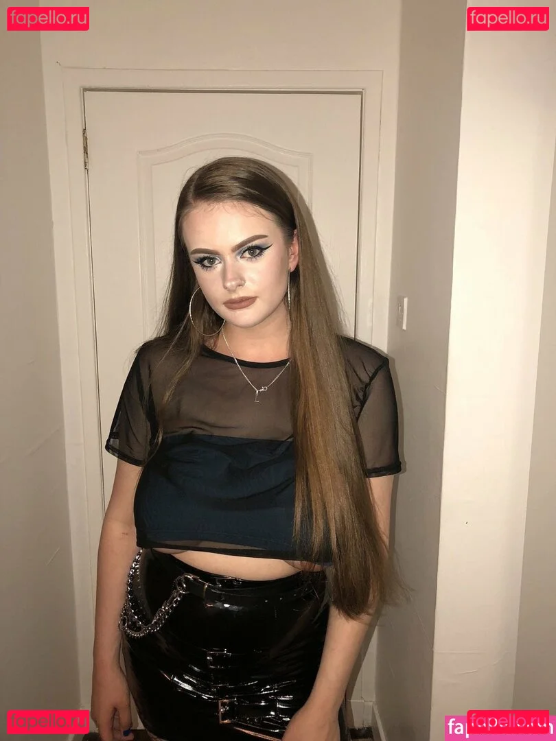 Bex McFadden Onlyfans Photo Gallery 