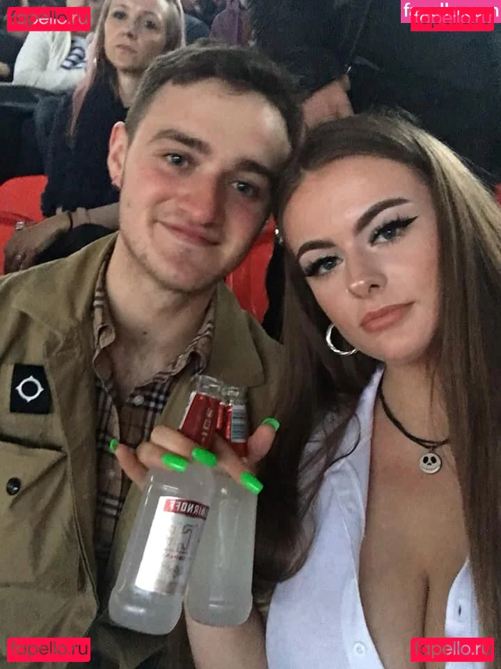 Bex McFadden Onlyfans Photo Gallery 