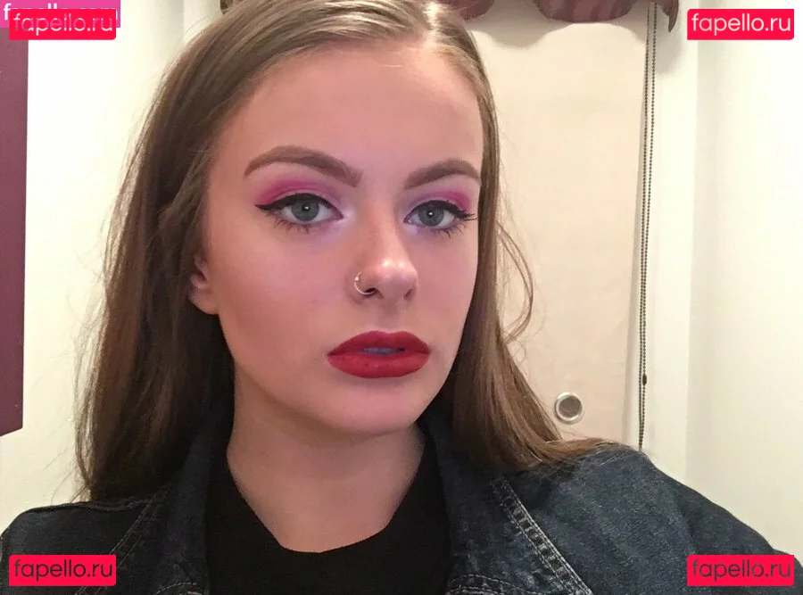 Bex McFadden Onlyfans Photo Gallery 