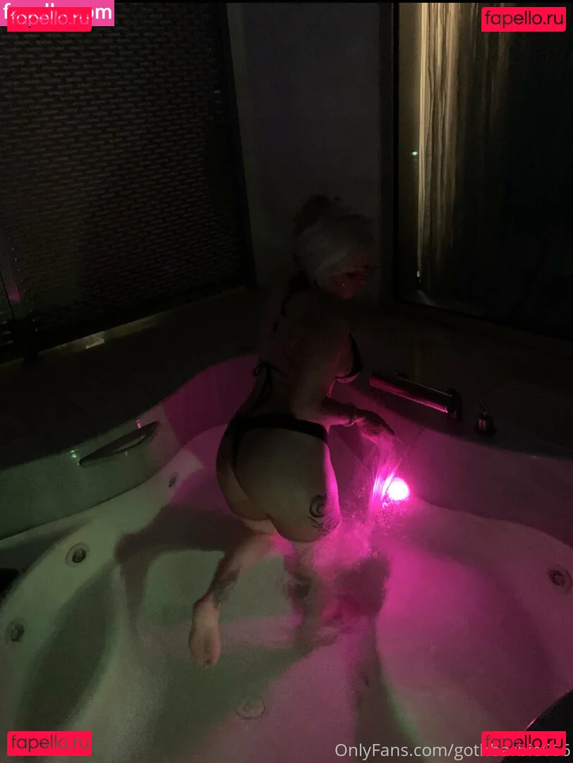 gothbarbie666 Onlyfans Photo Gallery 