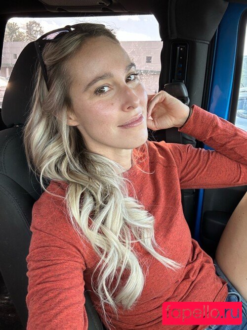 shut_upshelbyfree Onlyfans Photo Gallery 