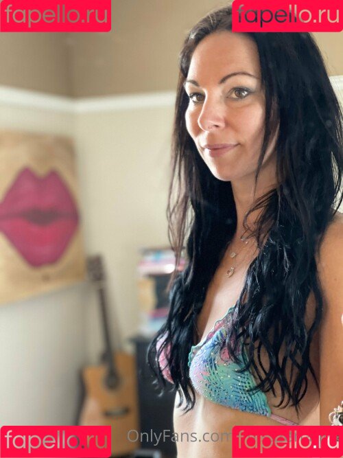 Misszenanna Onlyfans Photo Gallery 