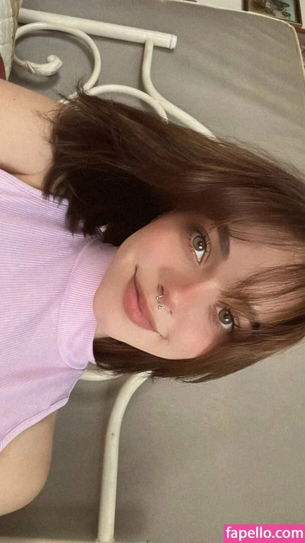 fifirifiss Onlyfans Photo Gallery 