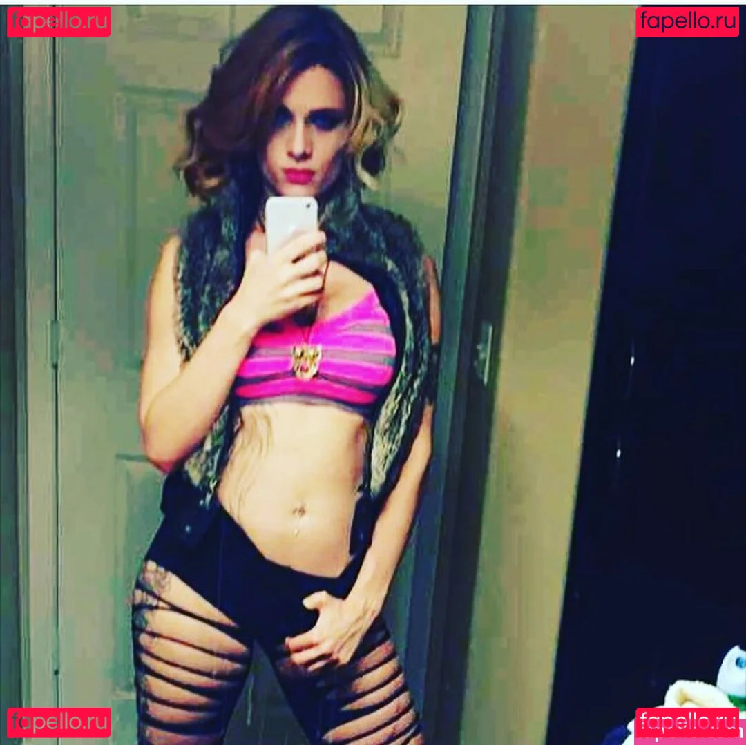 scxrlet64 Onlyfans Photo Gallery 