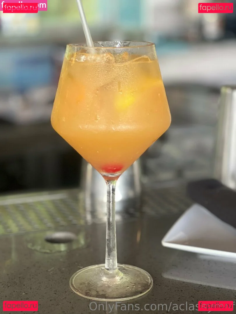 aclassymilf Onlyfans Photo Gallery 