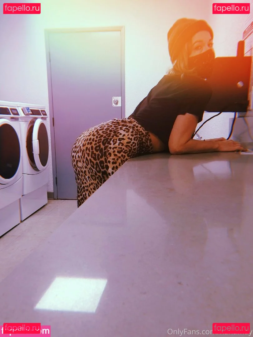 mayloveyou Onlyfans Photo Gallery 