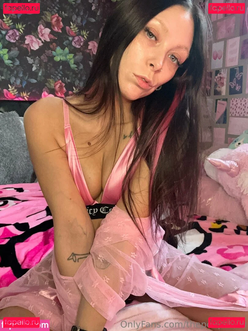 thepeepshow Onlyfans Photo Gallery 