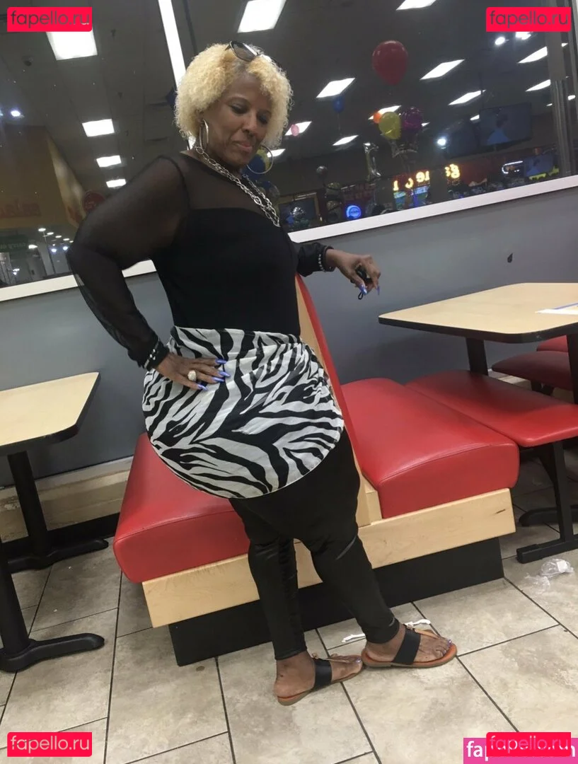 msphat70 Onlyfans Photo Gallery 