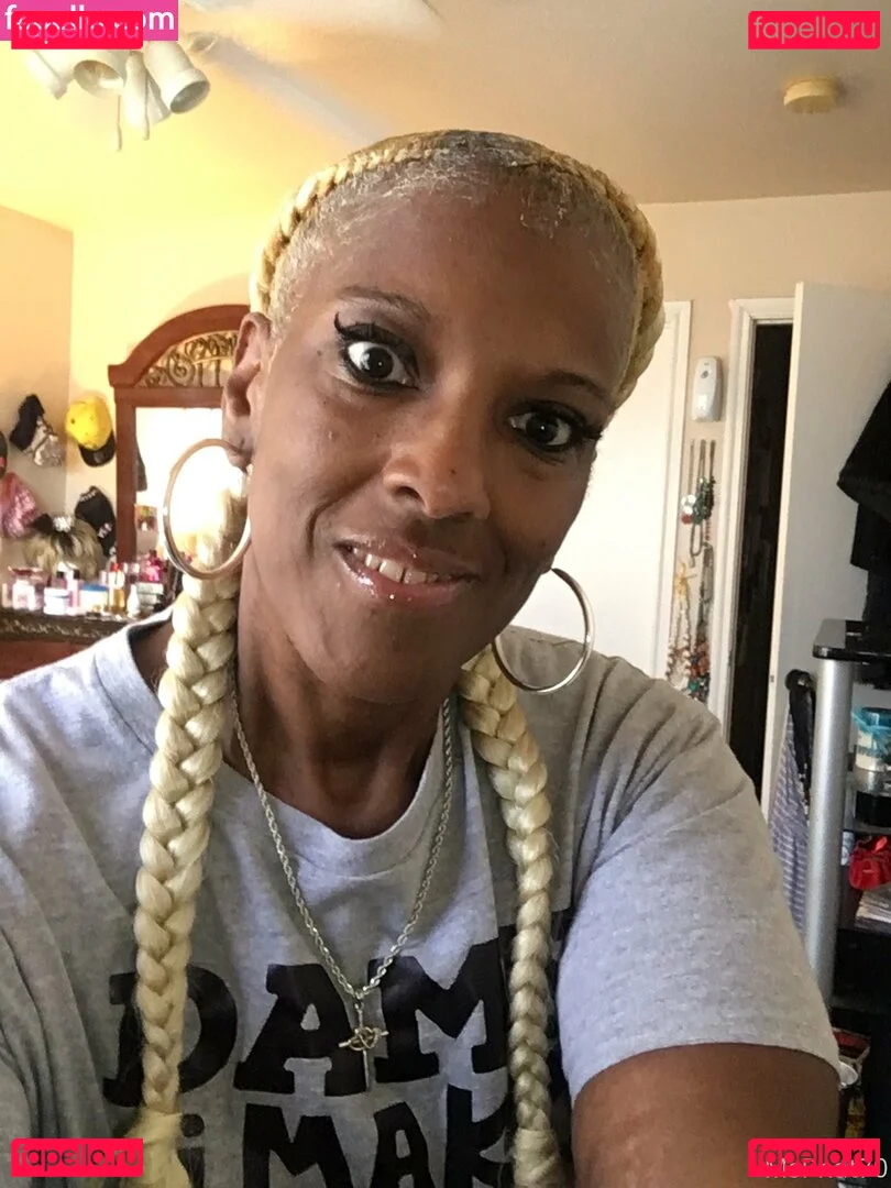 msphat70 Onlyfans Photo Gallery 