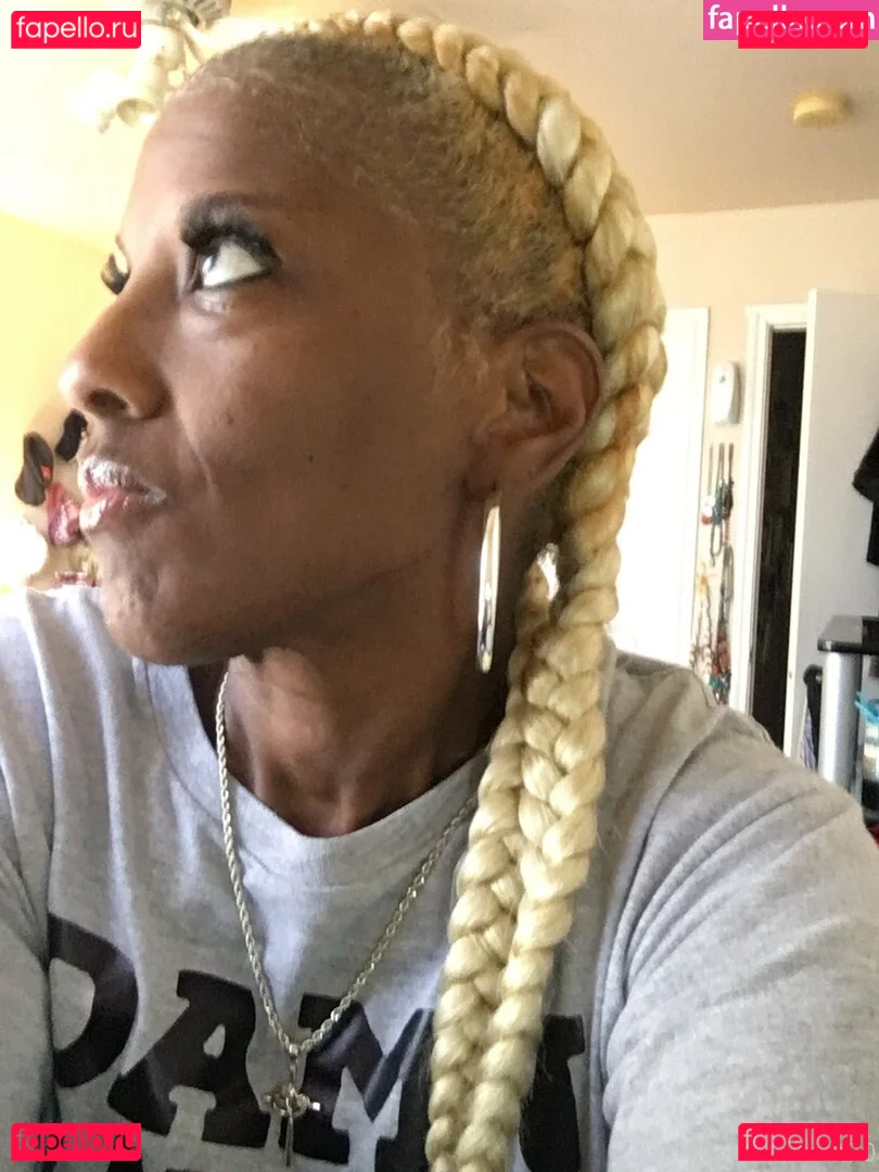 msphat70 Onlyfans Photo Gallery 