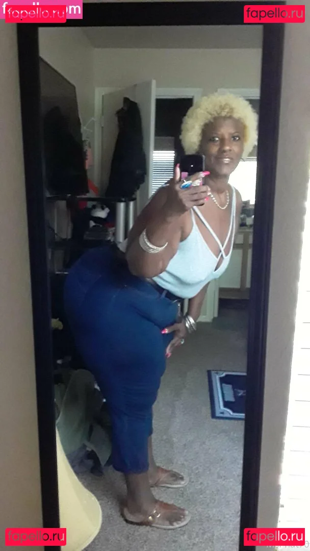 msphat70 Onlyfans Photo Gallery 