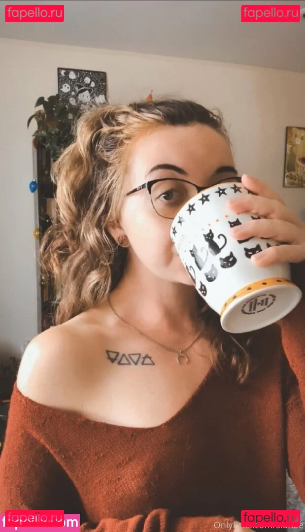 sidhee Onlyfans Photo Gallery 