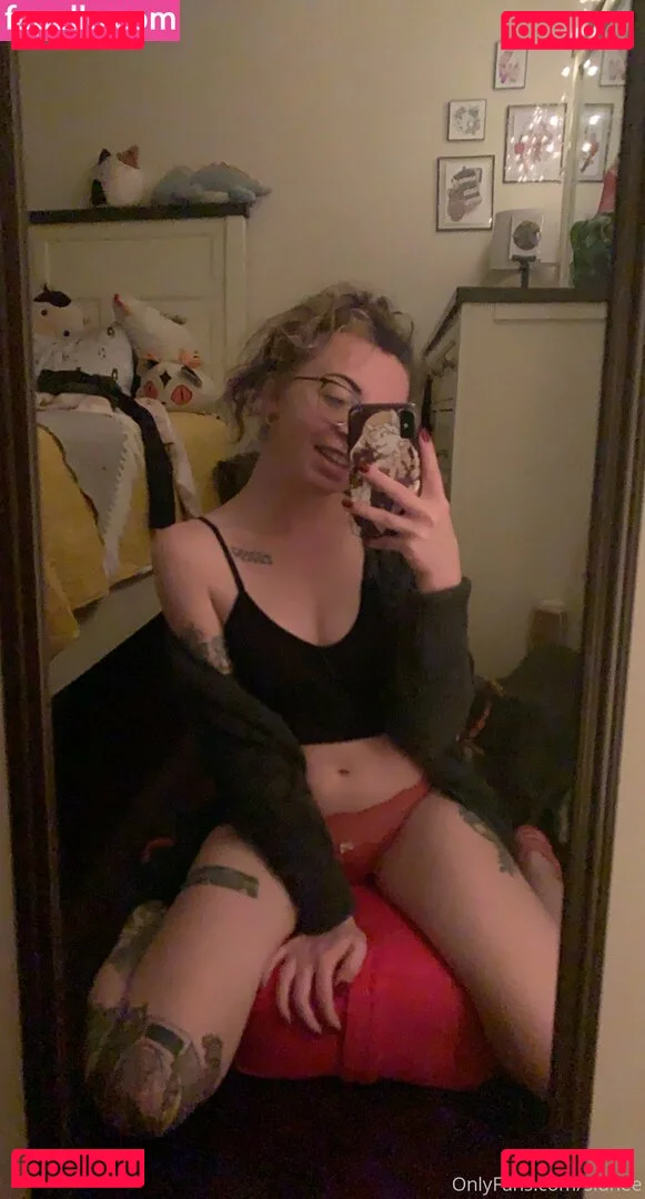 sidhee Onlyfans Photo Gallery 