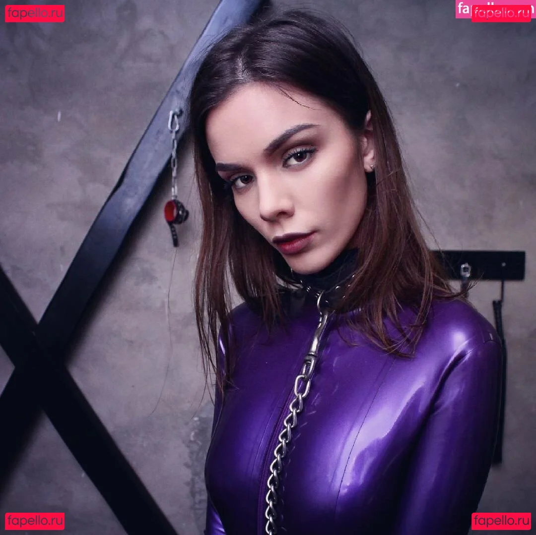 Wrapashouse Onlyfans Photo Gallery 