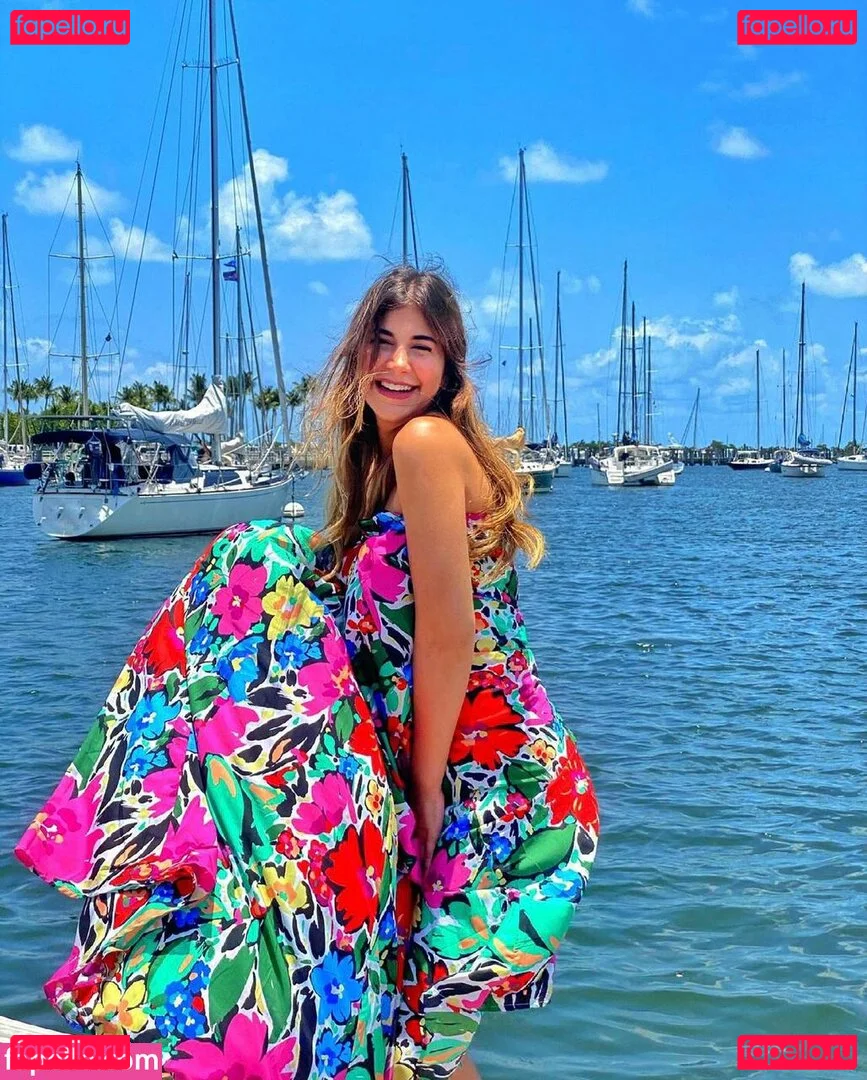 Malak Koura Onlyfans Photo Gallery 