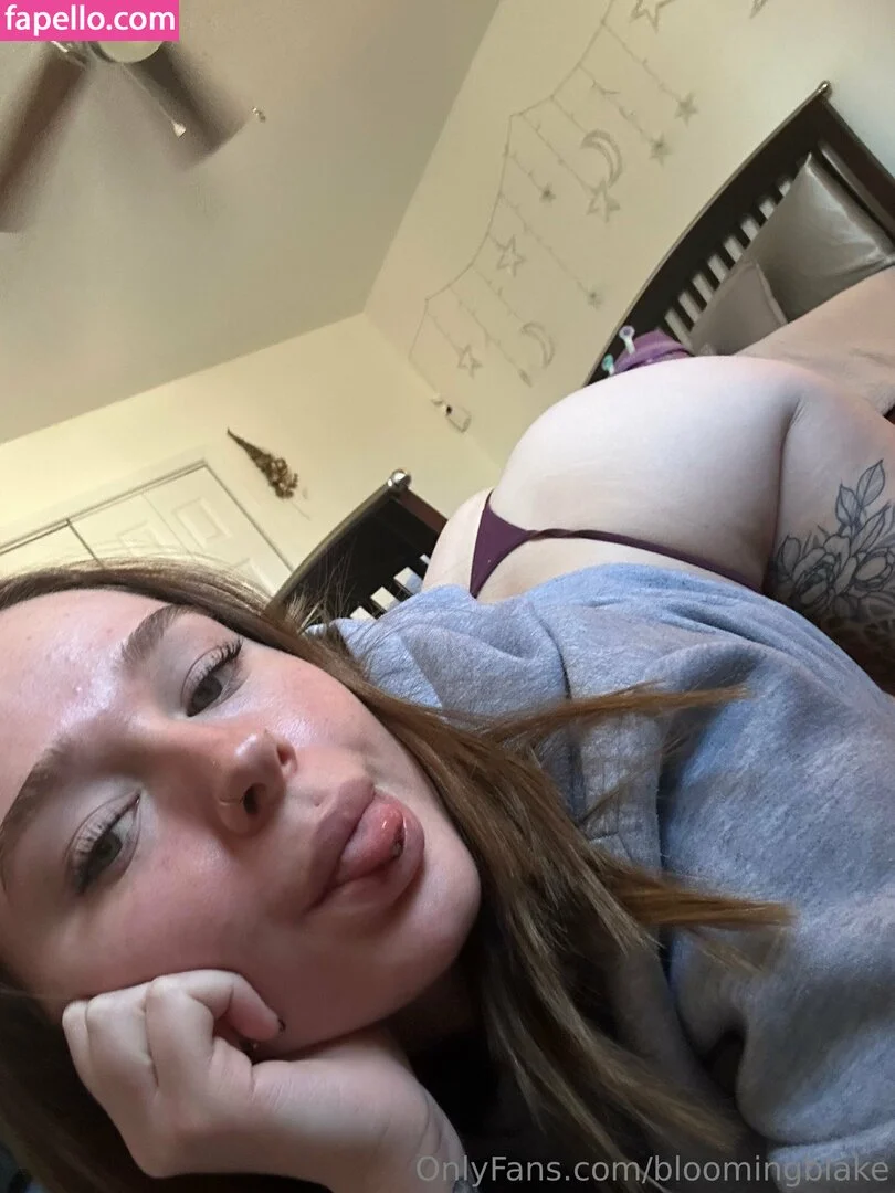 bloomingblake Onlyfans Photo Gallery 