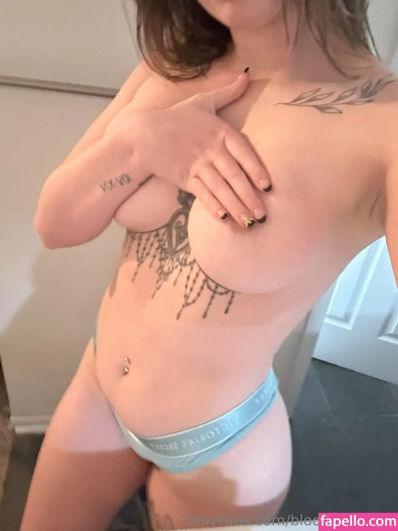 bloomingblake Onlyfans Photo Gallery 