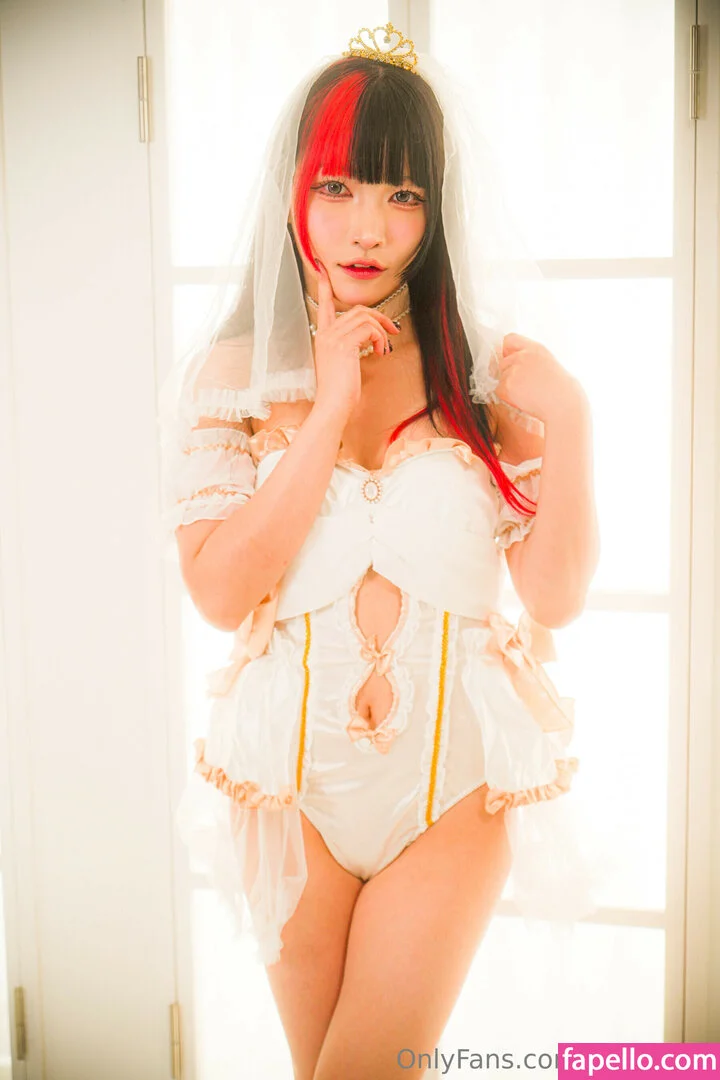 Maki Itoh Onlyfans Photo Gallery 