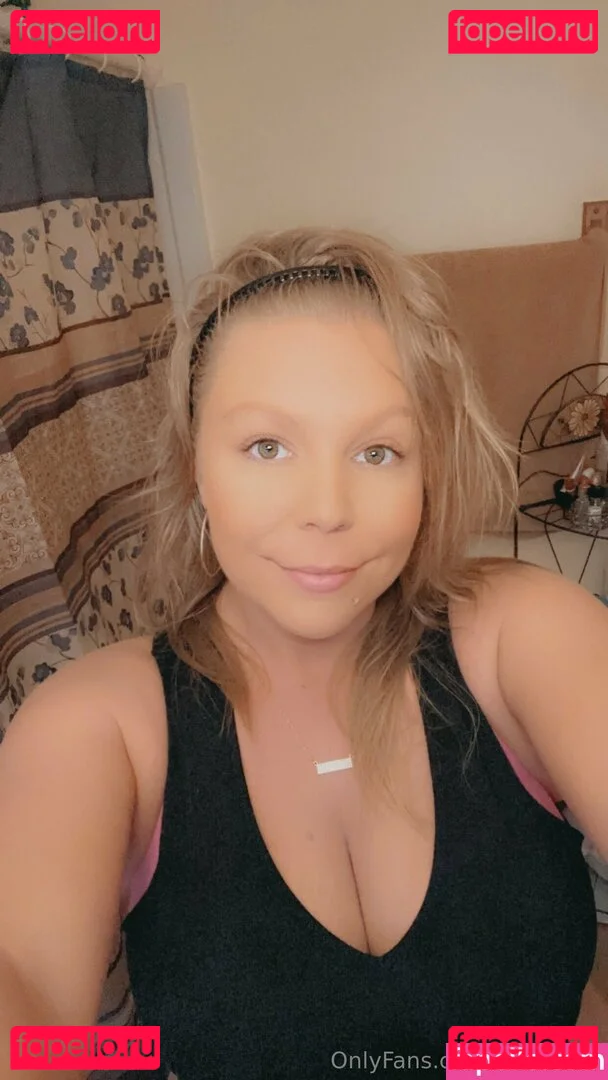 itsgorjess Onlyfans Photo Gallery 