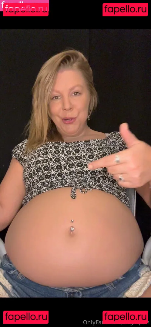 itsgorjess Onlyfans Photo Gallery 