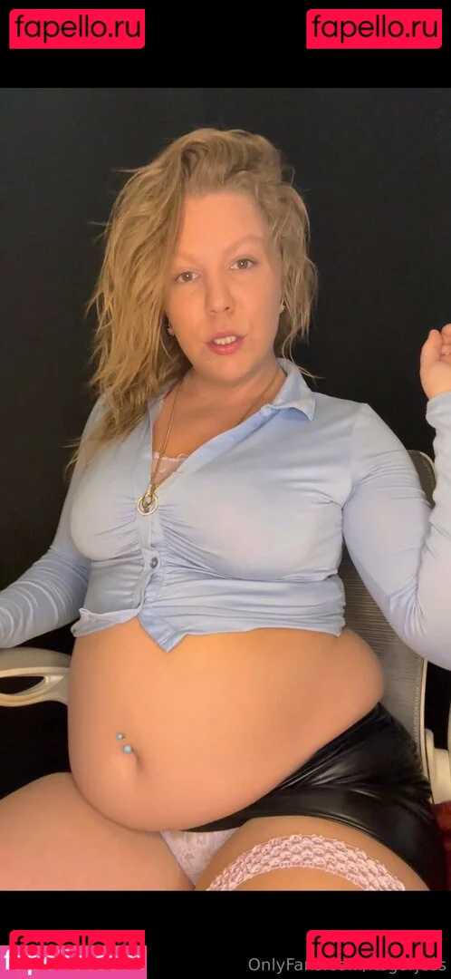 itsgorjess Onlyfans Photo Gallery 