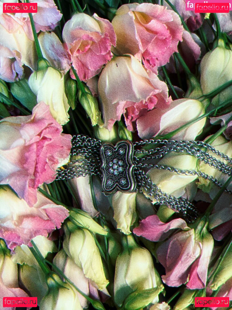 sisuuz Onlyfans Photo Gallery 