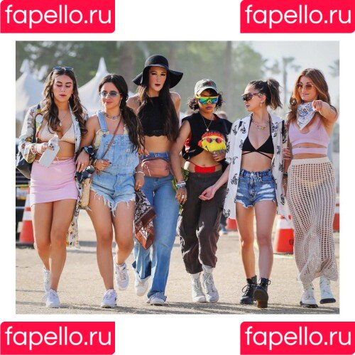 Kimiko Glenn Onlyfans Photo Gallery 