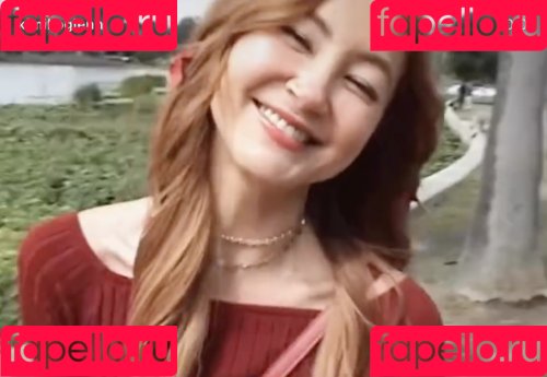 Kimiko Glenn Onlyfans Photo Gallery 