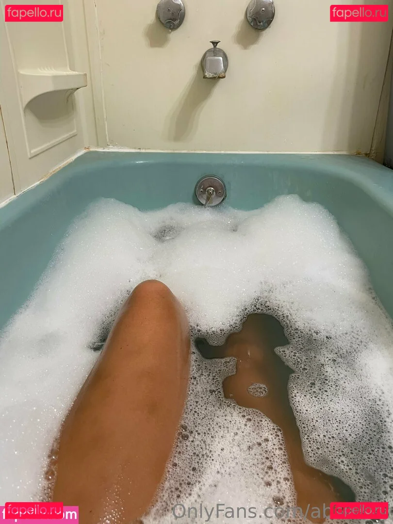 abs0727 Onlyfans Photo Gallery 