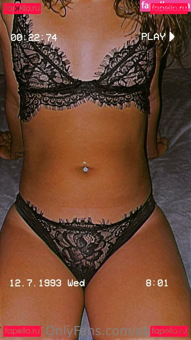 abs0727 Onlyfans Photo Gallery 