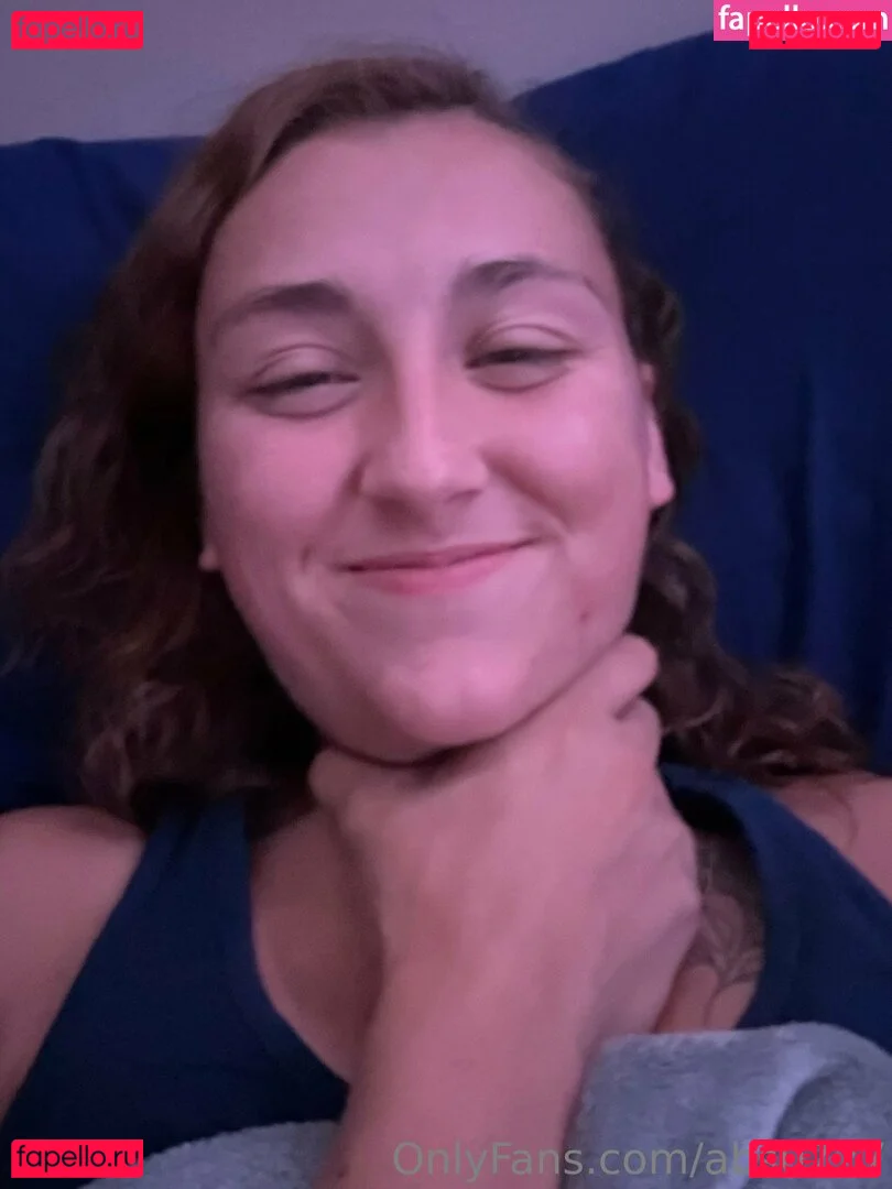 abs0727 Onlyfans Photo Gallery 