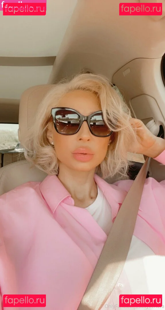 Sexyvenera Onlyfans Photo Gallery 