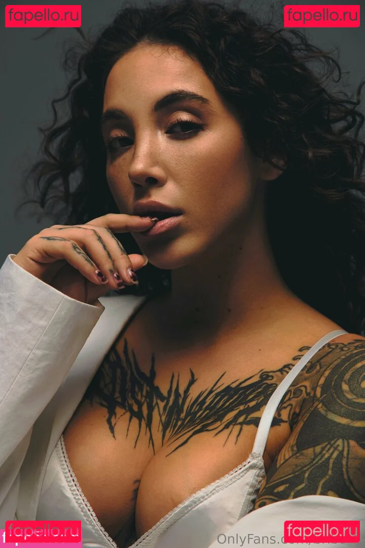 bribunn Onlyfans Photo Gallery 