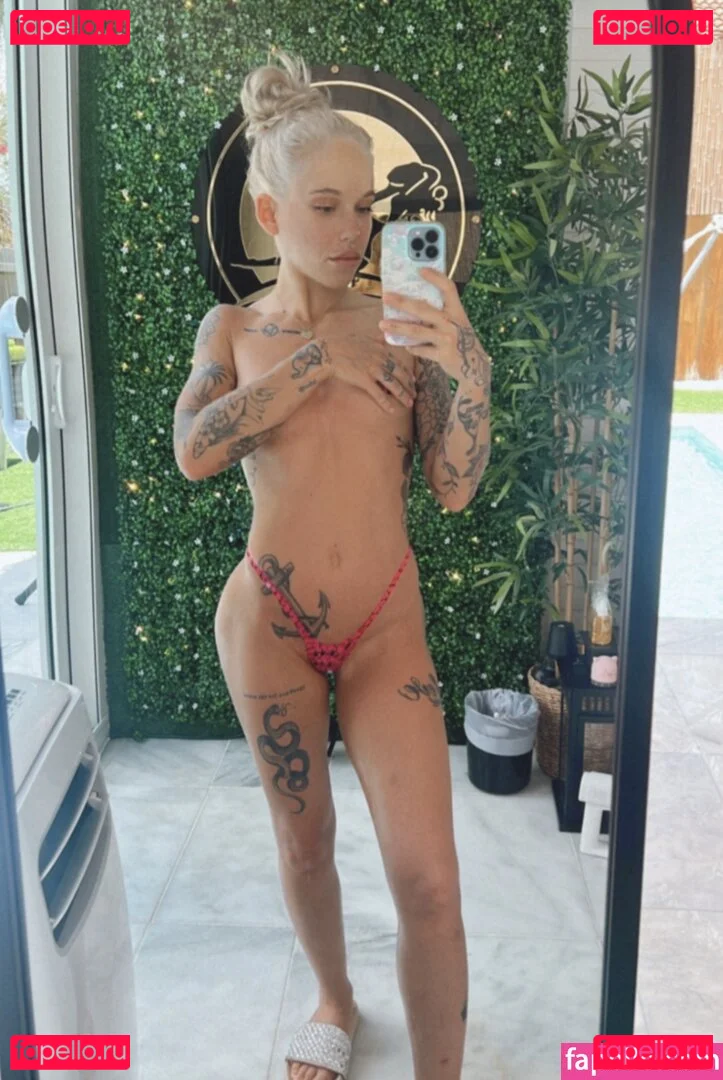 Outsidewithsky Onlyfans Photo Gallery 