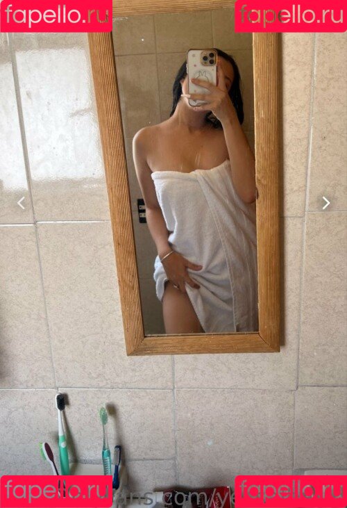 yessalbarrn Onlyfans Photo Gallery 