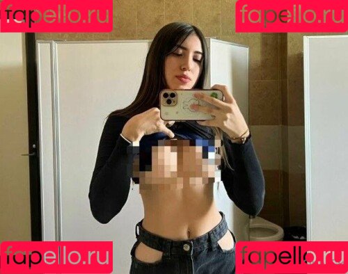 yessalbarrn Onlyfans Photo Gallery 