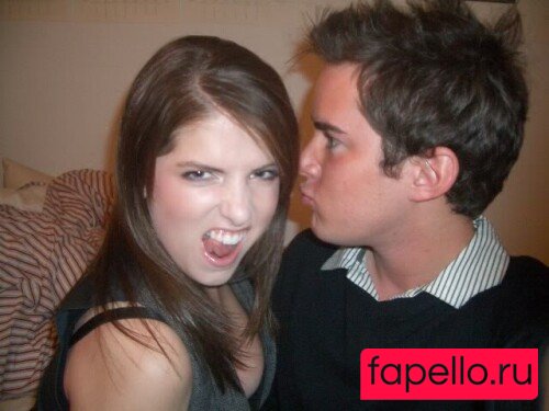 Anna Kendrick Onlyfans Photo Gallery 