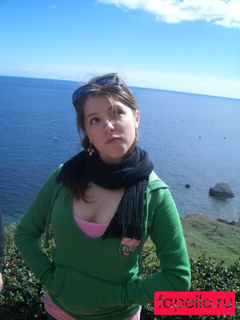 Anna Kendrick Onlyfans Photo Gallery 