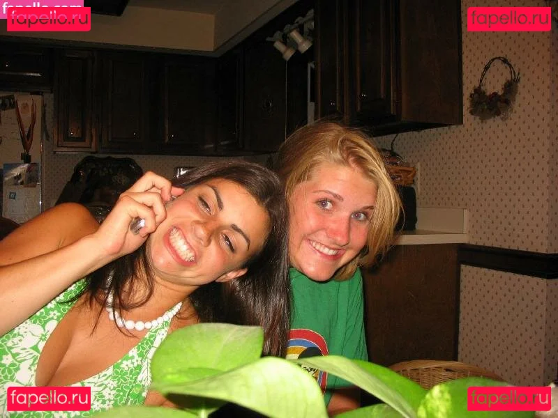 Amanda Wenk Onlyfans Photo Gallery 